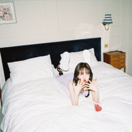 WENDY (เวนดี้) ชวนค้นหาตัวตนที่แท้จริง พร้อมเผยเสน่ห์ที่แตกต่าง ในมินิอัลบั้มชุดที่ 2 Wish You Hell ขึ้นแท่นอันดับ 1 บนชาร์ต iTunes Top Albums ใน 21 ภูมิภาคทั่วโลก